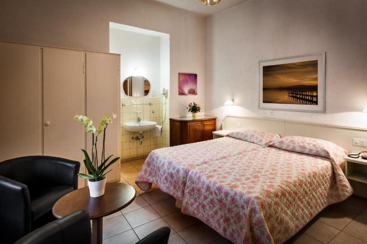 EasyRooms dell'Angelo Locarno Eksteriør bilde