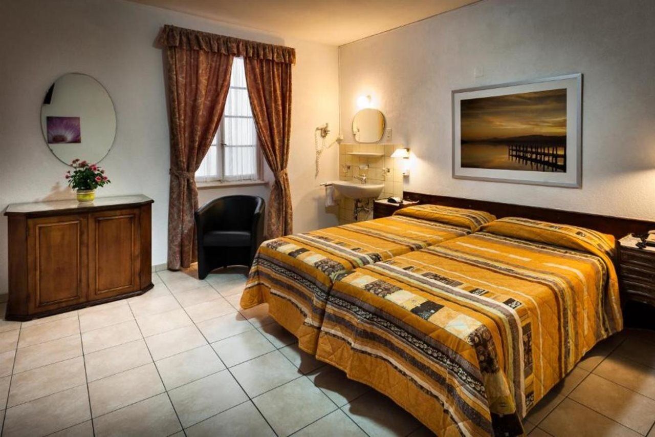 EasyRooms dell'Angelo Locarno Eksteriør bilde