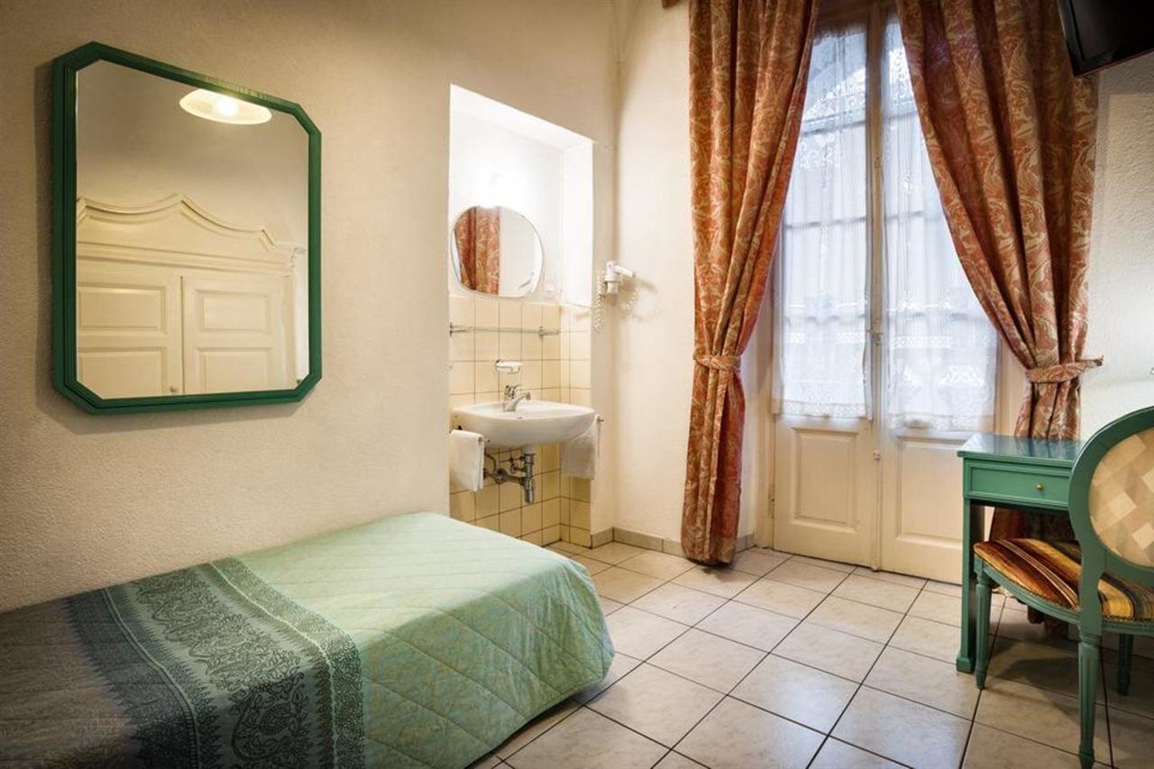 EasyRooms dell'Angelo Locarno Eksteriør bilde